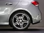 Mercedes-Benz A-klasse 180 AMG Line (SFEERVERLICHTING, STOELVERWARMING, PANO, APPLE CARPLAY/ANDROID AUTO, MULTIFUNCTIONEEL STUUR)