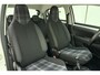 Peugeot 108 1.0 e-VTi Active 68 pk | 5drs| Airco | Radio/bluetooth | Centrale vergr + Elec ramen | Zuinige motor