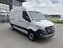 Mercedes-Benz Sprinter 317 CDI L2 H2 360 Camera / Trekhaak / MBUX / Navigatie / Parkeersensoren / Cruise control / Airco / 270 Graden achterdeuren