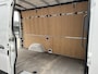 Mercedes-Benz Sprinter 317 CDI L2 H2 360 Camera / Trekhaak / MBUX / Navigatie / Parkeersensoren / Cruise control / Airco / 270 Graden achterdeuren