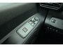Peugeot e-Partner 136 L1 50 kWh | Climate Control | Cruise Control | Houten laadvloer | Stoel-, voorruit- en stuurverwarming | Warmtepomp | LED koplampen