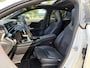 Mercedes-Benz CLA Shooting Brake 200 Business Solution AMG / Schuif Kantel Dak / Android Auto / Apple Carplay / Elektrische Stoelen / Stoelverwarming / Elektrische Achterklep /