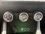 Renault Captur 1.0 TCe 90 Zen / 1e Eigenaar / Dealer Onderhouden / Trekhaak / Camera / Sensoren Voor en Achter / Apple Carplay / Android Auto /