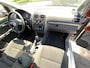Volkswagen Touran 1.2 TSI Trendl.BlueM APK 12-26 Dorpel schade BJ 2012 !!!