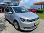 Volkswagen Touran 1.2 TSI Trendl.BlueM APK 12-26 Dorpel schade BJ 2012 !!!