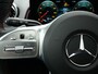 Mercedes-Benz GLB 180 136 PK Business Solution AMG Line | LED | Panoramadak | Afneembare Trekhaak | Navigatie | Stoelverwarming | Achteruitrijcamera | Elektrische Stoelen |