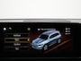 Mercedes-Benz GLB 180 136 PK Business Solution AMG Line | LED | Panoramadak | Afneembare Trekhaak | Navigatie | Stoelverwarming | Achteruitrijcamera | Elektrische Stoelen |