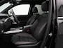 Mercedes-Benz GLB 180 136 PK Business Solution AMG Line | LED | Panoramadak | Afneembare Trekhaak | Navigatie | Stoelverwarming | Achteruitrijcamera | Elektrische Stoelen |