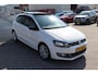 Volkswagen Polo 1.2 TSI Highline Panoramadak/Stoelverwarming/Apple carplay/Airco/Centrale deurvergrendeling/Licht metalen velgen