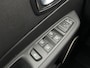 Renault Captur 0.9 TCe / Trekhaak / Parkeersenoren. Achter / Keyless / Airco / Armsteun / LMV /
