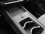 Volkswagen ID.3 Neo Style 58 kWh 190 PK | Steunhaak voor fietsendrager, afneembaar | Panoramadak | ergoActive Stoelen (Memory/massage) | 360 graden camera | Head-up display | Travel Assist | Apple Carplay | Android Auto |