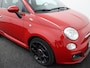 Fiat 500 0.9 TwinAir Lounge Bluetooth, Panoramadak, Buitenspiegels elektrisch verstel- en verwarmbaar, stuur multifunctioneel, Multimedia-voorbereiding. Deze Fiat 500 uit 2013 combineert Italiaans design met moderne techniek. Dankzij de pittige en zuinige 0.9 TwinAir motor rijd je soepel.