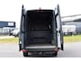 Mercedes-Benz Sprinter 317 1.9 CDI L2H2 RWD AMG Black Edition Camera, Cruise, 3500KG Trekhaak, Carplay, Automaat, 170PK, Standkachel, Multimedia, UNIEK!