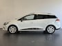 Renault Clio Estate 0.9 TCe Limited ALL-SEASON BANDEN | PARKEERSENSOREN ACHTER | AIRCO | NAVIGATIE |