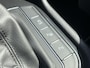 Volkswagen Tiguan 1.5 TSI ACT Comfortline Business / Trekhaak (1.800KG) / Adaptief Cruise Control / 360 Camera / Dakrails / Massage Functie Voorstoelen / Stoel-. Stuur Verwarming / Airco / Navigatie / Bluetooth / Radio /