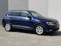 Volkswagen Tiguan 1.5 TSI ACT Comfortline Business / Trekhaak (1.800KG) / Adaptief Cruise Control / 360 Camera / Dakrails / Massage Functie Voorstoelen / Stoel-. Stuur Verwarming / Airco / Navigatie / Bluetooth / Radio /