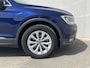 Volkswagen Tiguan 1.5 TSI ACT Comfortline Business / Trekhaak (1.800KG) / Adaptief Cruise Control / 360 Camera / Dakrails / Massage Functie Voorstoelen / Stoel-. Stuur Verwarming / Airco / Navigatie / Bluetooth / Radio /