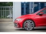 Volkswagen Golf 2.0 GTI / NL Auto / 1e Eigenaar / Pano / Adaptief onderstel / IQ light / 19" L.M.