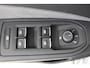 Volkswagen Golf 1.5 eTSI R-Line (2x) DSG | Navigatie | LM '17 | PDC + Camera |  Aut. Airco