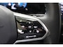 Volkswagen Golf 1.5 eTSI R-Line (2x) DSG | Navigatie | LM '17 | PDC + Camera |  Aut. Airco