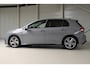 Volkswagen Golf 1.5 eTSI R-Line (2x) DSG | Navigatie | LM '17 | PDC + Camera |  Aut. Airco