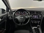 Volkswagen Golf 1.4 TSI 150pk ACT Highline | R-Line | Navigatie | Trekhaak |