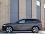 Volvo XC60 2.0 T8 PHEV AWD Ultimate Dark Luchtvering | Massage | Pano | Harman/Kardon | Org. NL
