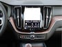 Volvo XC60 2.0 T8 PHEV AWD Ultimate Dark Luchtvering | Massage | Pano | Harman/Kardon | Org. NL