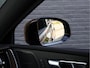 Volvo XC60 2.0 T8 PHEV AWD Ultimate Dark Luchtvering | Massage | Pano | Harman/Kardon | Org. NL
