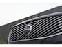 Volvo XC90 2.0 T8 Plug-in hybrid AWD Ultra Bright Exec. Ed. | Geventileerde voorstoelen | Massagefunctie | Luchtvering | 22" lichtmetalen velgen | Stoelverwarming | verwarmd stuurwiel | Elektr. bedienbaar schuif-\-kanteldak | Extra getint glas | Gelamineerde ramen | Bowers & wilkins Audio | Head-up display | Google Services |