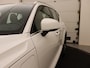 Volvo XC40 T4 PLUG-IN HYBRID MOMENTUM LEDER STOELVERWARMING NAVI PARK ASSIS