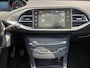 Peugeot 308 1.2 PureTech Allure | Navigatie | Panoramadak | Camera | Climate Control | Adaptive Cruise Control