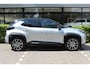 Toyota Yaris Cross 1.5 Hybrid 130pk GR SPORT Bi-Tone | Rijklaar | Trekhaak | JBL | HUD | PDC | Navi | Stoel/Stuur-verwarming | Adap. Cruise