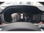 Volvo V60 2.0 T6 Twin Engine AWD Momentum Pro | Afneembare trekhaak | Verwarmde voorstoelen |