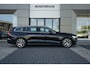 Volvo V60 2.0 T6 Twin Engine AWD Momentum Pro | Verwarmde voorstoelen |