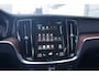 Volvo V60 2.0 T6 Twin Engine AWD Momentum Pro | Verwarmde voorstoelen |