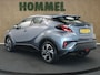 Toyota C-HR / C-HR+ 1.8 Hybrid Dynamic - ORIGINEEL NEDERLANDSE AUTO - CRUISE CONTROL ADAPTIEF - APPLE CARPLAY/ANDROID AUTO - DODEHOEKDETECTIE - NAVIGATIE FULL MAP - KEYLESS ENTRY/START - LICHTMETALEN VELGEN 18 INCH - PARKEERSENSOREN VOOR + ACHTER