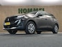 Peugeot e-2008 EV Active Pack 50 kWh - ORIGINEEL NEDERLANDSE AUTO - APPLE CARPLAY/ANDROID AUTO - CLIMATE CONTROL - CRUISE CONTROL - KEYLESS START - PARKEERSENSOREN ACHTER - VERKEERSBORDDETECTIE