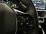 Peugeot e-2008 EV Active Pack 50 kWh - ORIGINEEL NEDERLANDSE AUTO - APPLE CARPLAY/ANDROID AUTO - CLIMATE CONTROL - CRUISE CONTROL - KEYLESS START - PARKEERSENSOREN ACHTER - VERKEERSBORDDETECTIE