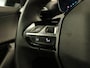 Peugeot e-2008 EV Active Pack 50 kWh - ORIGINEEL NEDERLANDSE AUTO - APPLE CARPLAY/ANDROID AUTO - CLIMATE CONTROL - CRUISE CONTROL - KEYLESS START - PARKEERSENSOREN ACHTER - VERKEERSBORDDETECTIE