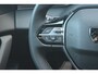 Peugeot e-308 SW GT 54 kWh | Navigatie | Massagestoelen | Stoel/Stuurverwarming | Dodehoekdetectie | 360 Camera | !!