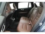 Volvo V60 2.0 B3 Inscription Automaat - Carplay, Panorama, Leer, Memory, Trekhaak