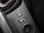 Renault Captur TCe 120 EDC Intens - RIJKLAARPRIJS - Automaat - Zwarte velgen - All Seasonbanden - Achteruitrijcamera - Cruise Control - Trekhaak