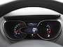 Renault Captur TCe 120 EDC Intens - RIJKLAARPRIJS - Automaat - Zwarte velgen - All Seasonbanden - Achteruitrijcamera - Cruise Control - Trekhaak