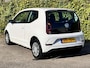 Volkswagen Up! 1.0 BMT take up! | Airco | Parkeersensoren | Bluetooth
