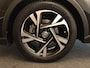 Toyota C-HR / C-HR+ 1.8 Hybrid Style - NAVIGATIE - PARKEERASSISTENT - STOELVERWARMING - STUURVERWARMING - PARKEERSENSOREN VOOR/ ACHTER - KEYLESS ENTRY/ START - DODEHOEK DETECTIE - 18 INCH LICHT METALEN VELGEN - CAMERA