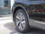 Volkswagen Tiguan 1.4 TSI 245 pk DSG eHybrid Elegance | Panorama Dak | Stoel + Stuurverwarming | ACC | IQ Light | 360 Camera | Navigatie | App Connect | Side Assist | Elektrische Klep |