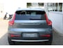 Volvo XC40 2.0 T4 Momentum Automaat | 1e Eigenaar | 100% Dealeronderhouden | Business Pack Connect | Intellisafe Pro Line | Versatility Line | Elektrisch verstelbare voorstoelen | Full-LED koplampen met adaptieve verlichting