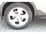Volvo XC40 2.0 T4 Momentum Automaat | 1e Eigenaar | 100% Dealeronderhouden | Business Pack Connect | Intellisafe Pro Line | Versatility Line | Elektrisch verstelbare voorstoelen | Full-LED koplampen met adaptieve verlichting