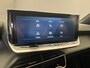 Peugeot 2008 1.2 Hybrid 145 Style Carplay | Parkeersensoren | LED | Cruise | Climate Control | DAB | Airco (automatisch) | Apple Carplay/Android Auto|telefoonintegratie premium | Cruise control